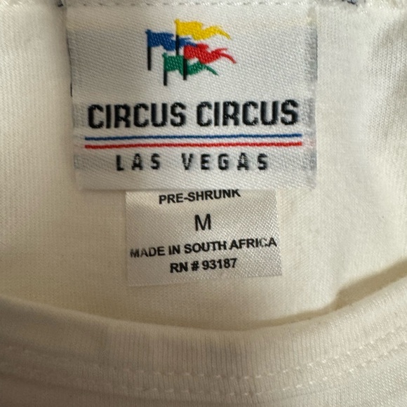 Circus Circus White Red Hat Design Graphic Tee Size Medium - Picture 7 of 8